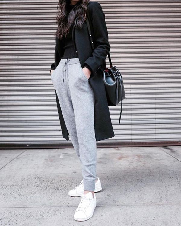 Simple Jogger pants outfit womens, Print Joggers: Print Joggers,  Jogger Outfits,  Linen Joggers  