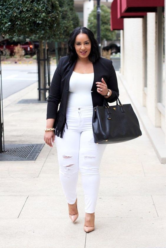 Outfit plus size de pantalon blanco: Slim-Fit Pants,  Plus size outfit,  Plus-Size Model  