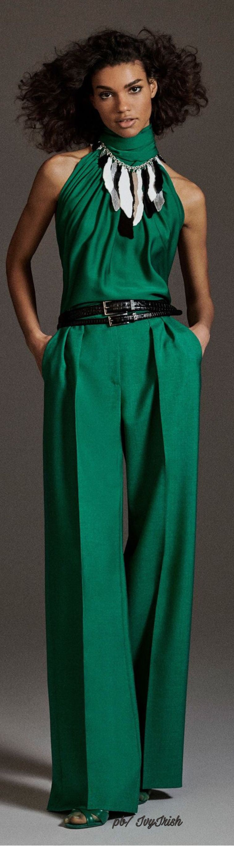 Nice options for fashion model, The Fashion Awards: Cocktail Dresses,  Fashion show,  Max Mara,  Italian fashion,  Green Pant Outfits  