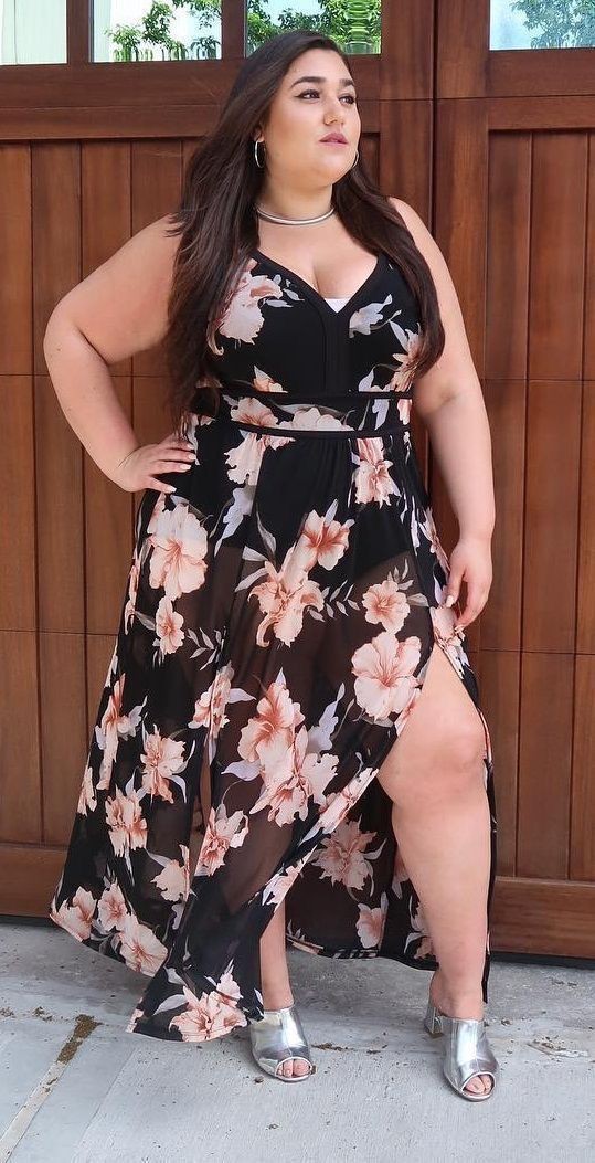 Plus size dressing ideas, Plus-size clothing: Plus size outfit,  Plus-Size Model,  Clothing Ideas,  Boho Dress,  Formal wear  