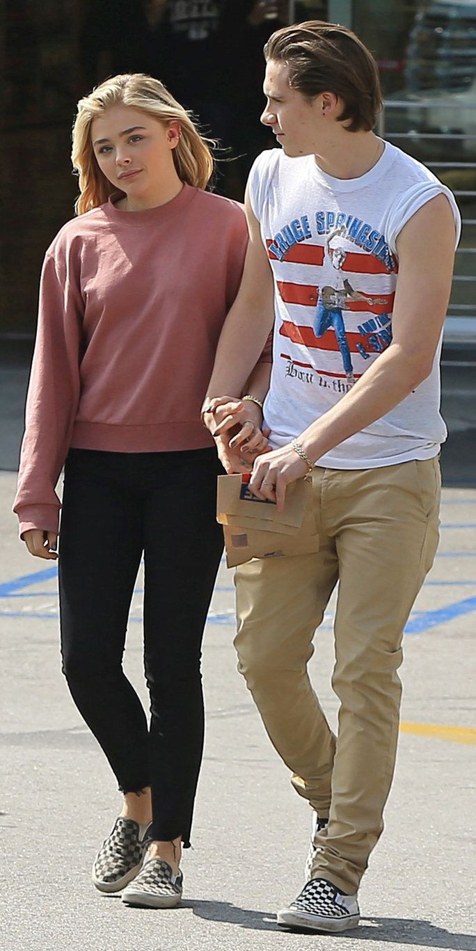 Brooklyn beckham et chloÃ© moretz: Victoria Beckham,  vans outfits,  David Beckham,  Brooklyn Beckham  