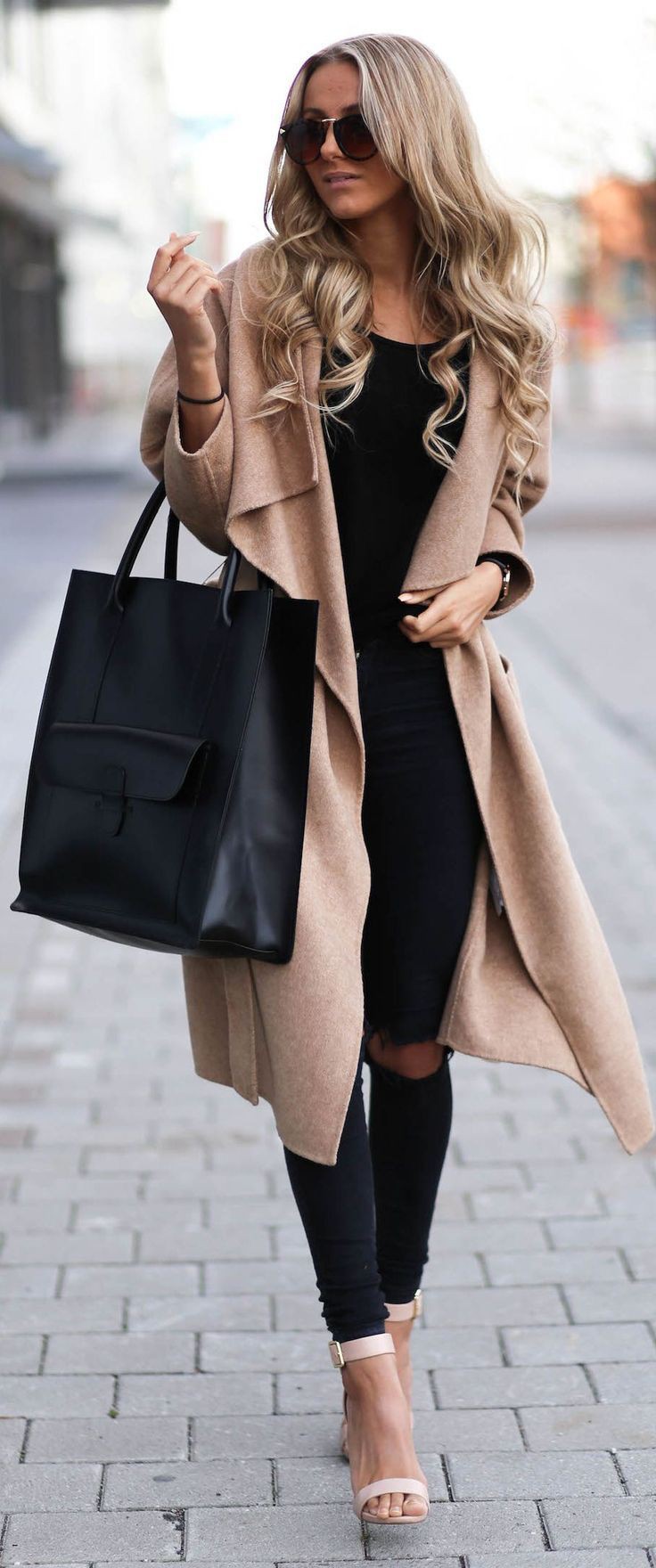 Long coat women outfit, Trench coat: winter outfits,  Trench coat,  Polo coat,  Camel coat,  Brown Trench Coat,  Cashmere Coat,  Wool Coat,  Brown Coat,  swing coat,  beige coat  