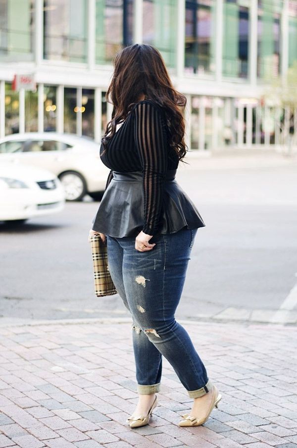 Thick and beautiful @thoughts_of_a_plus_ #Hot Curvy: Plus size outfit,  Curvy Girls,  Plus-Size Model  