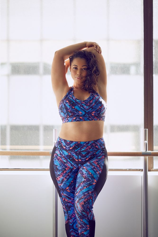 Asian style fashion Fashion To Figure, Plus-size clothing: Plus size outfit,  fashion goals,  Tara Lynn,  Casual Outfits  