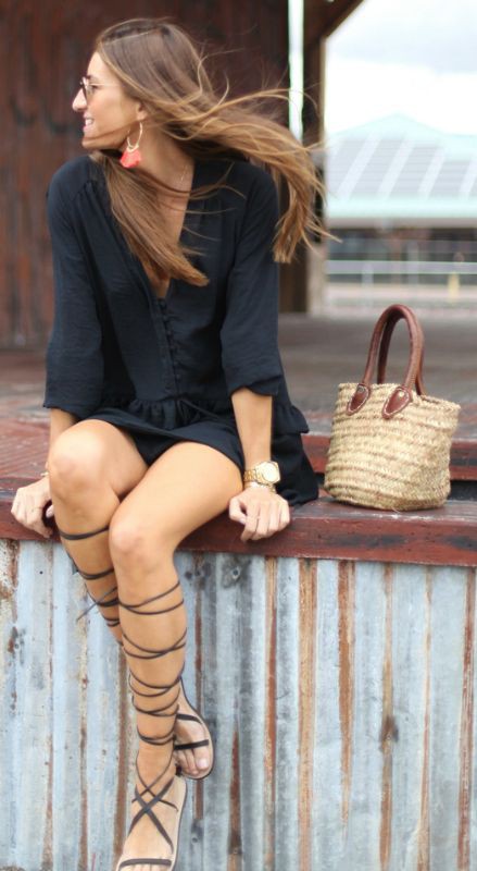 Gladiator Sandals Outfit, SandÃ¡lia Gladiadora, Giuseppe Zanotti: High-Heeled Shoe,  Giuseppe Zanotti,  FLAT SANDALS,  Gladiator Sandals Dresses  