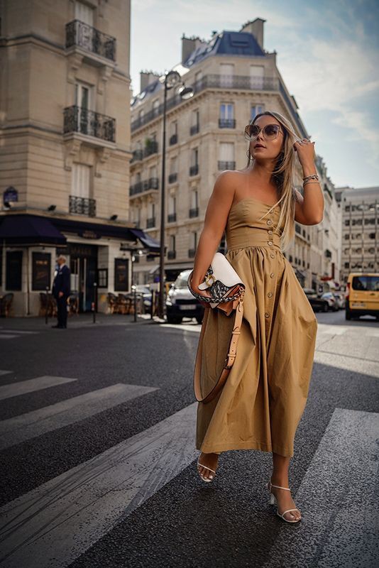 Cool Summer Looks For GIrls, Coach New York: summer outfits,  Shoulder Bag  