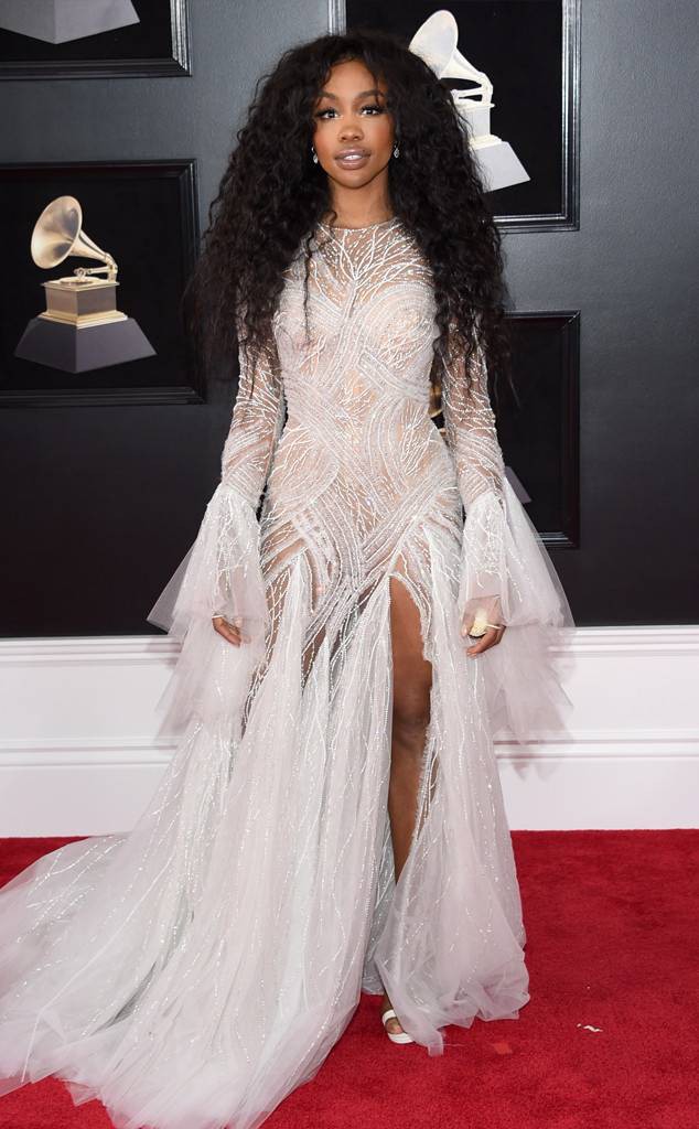 SZA at the 2018 Grammys, Red Carpet Hollywood: Celebrity Fashion,  Hollywood Award Function,  Bet Award,  Red Carpet Pictures,  Red Carpet Dresses,  Hollywood,  Grammys  