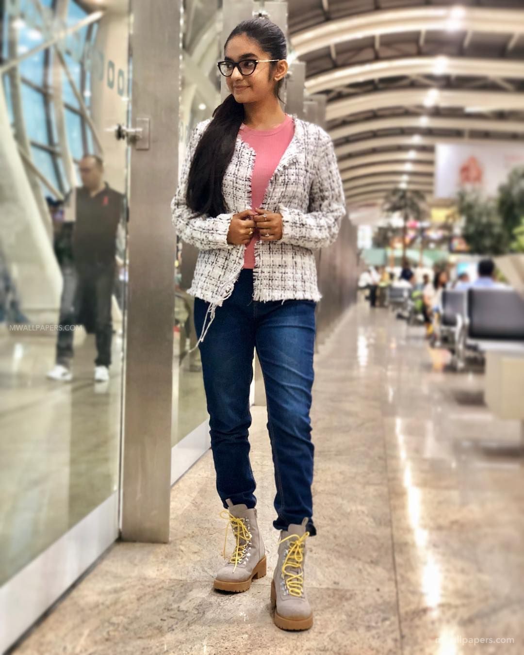 Anushka Sen Wallpaper, Jhansi Ki Rani, Jannat Zubair Rahmani: Anushka Sen,  High-Definition Video  