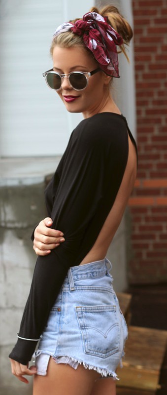 Black Open Back Shirt Outfits: Long hair,  Hairstyle Ideas,  Street Style,  Top Outfits  