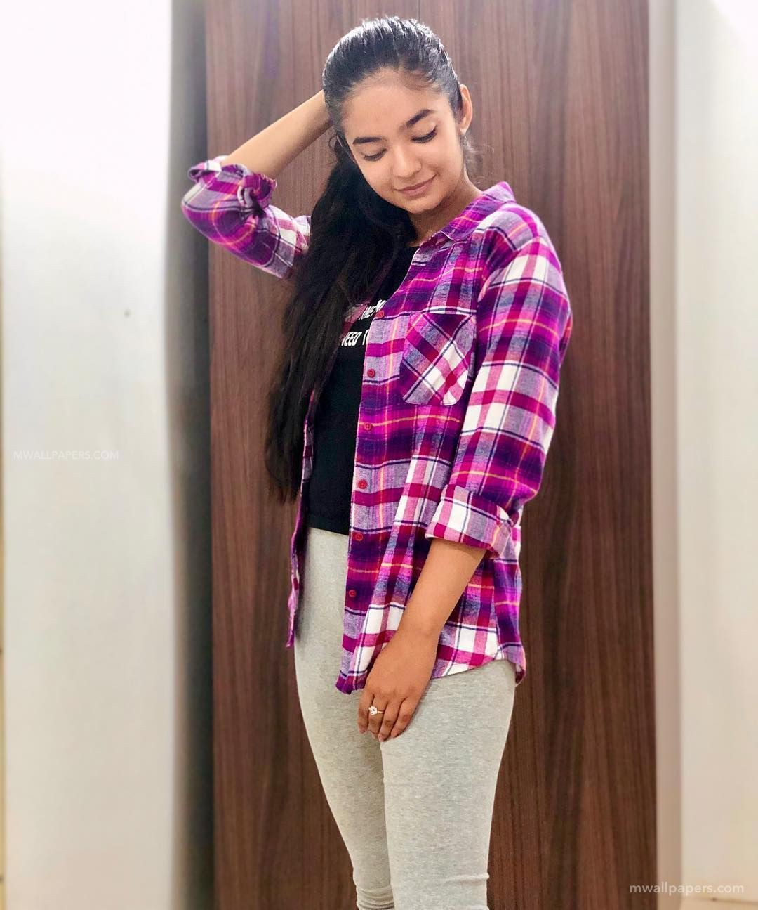 Casual wear Anushka sen: Anushka Sen,  High-Definition Video  