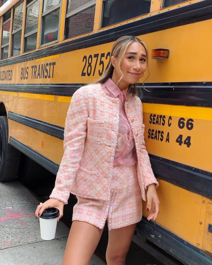 Eva Gutowski outfit designs, public transport, street fashion: Street Style,  Hot Eva Gutowski  