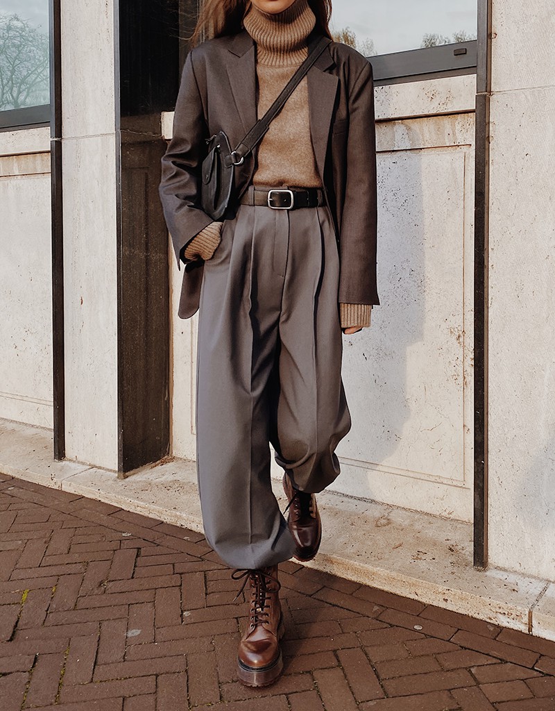 Brown colour outfit with trench coat, trousers, coat: Trench coat,  fashion goals,  Street Style,  Paris Fashion Week,  Classy Winter Dresses  