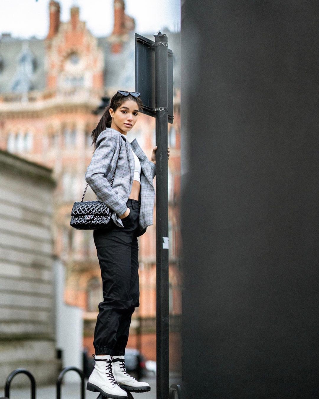 Yovanna Ventura jeans outfits for girls, photography ideas, shoe: Instagram girls,  Jeans Outfit  
