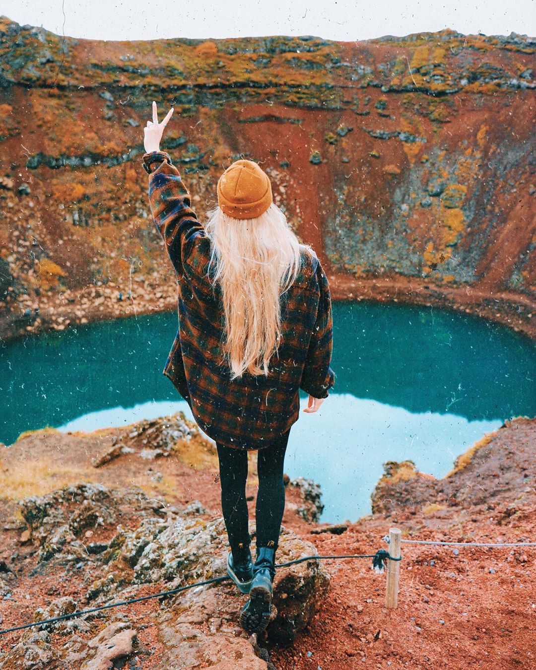 Classy outfit kerið, visual arts, long hair: Long hair,  Hiking Outfits  