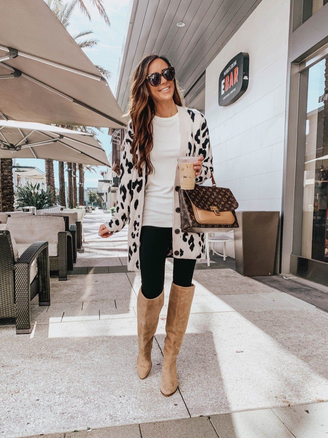 Black and white colour combination with shorts, blazer, jeans: Street Style,  Black And White Outfit,  Cardigan Outfits 2020  