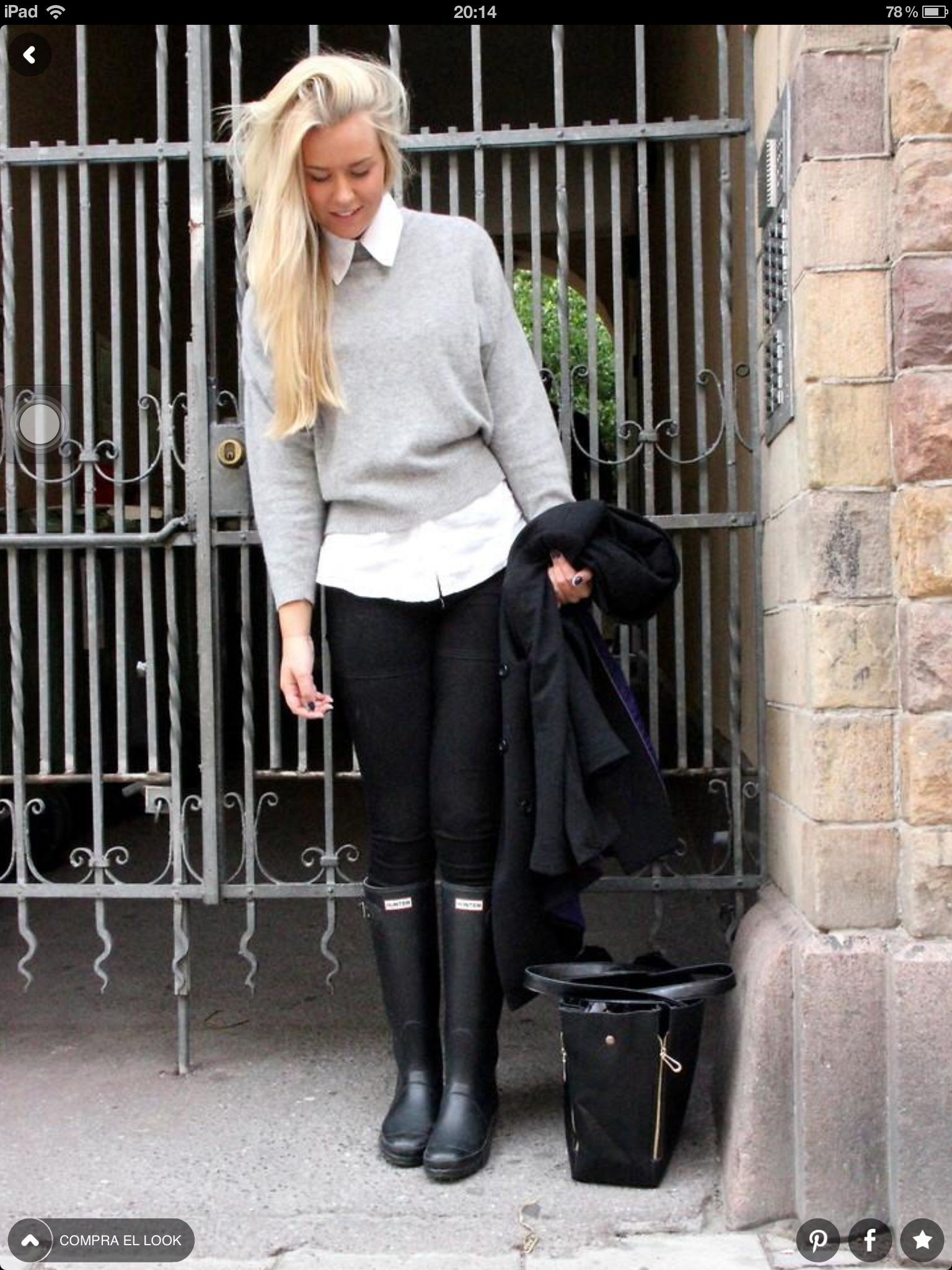 Black jeans with hunter boots