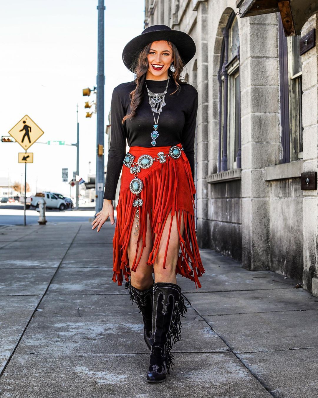 Classy Cowgirl Fashion: Western wear,  Cowgirl Outfits  