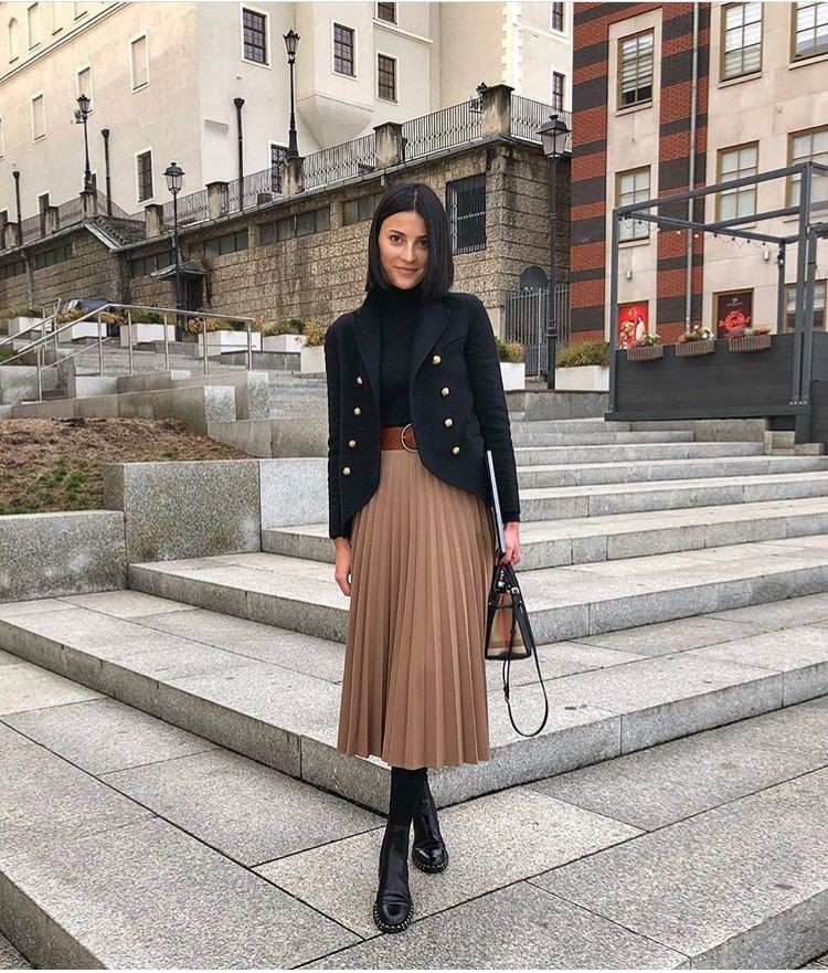 Camel pleated skirt winter outfit