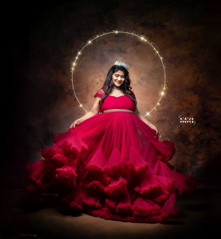 Maternity Photographer in Kolkata