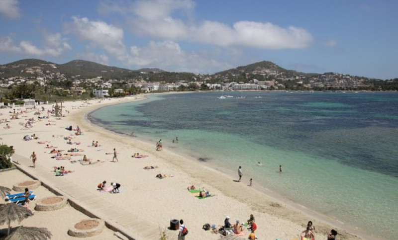 Top Tips for an Unforgettable Ibiza Experience: 