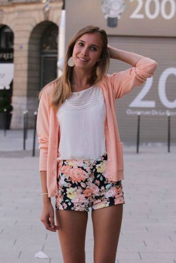 Pink Casual Short, Floral Shorts Outfit Designs With Pink Blouse, Floral Shorts Outfit Ideas: WAISTED SHORTS,  Summer Short  