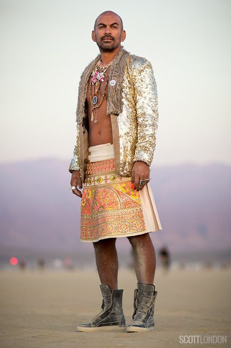Golden Jackets And Coat, Boho Fashion Ideas With Straight Skirt, Fashion Model: 