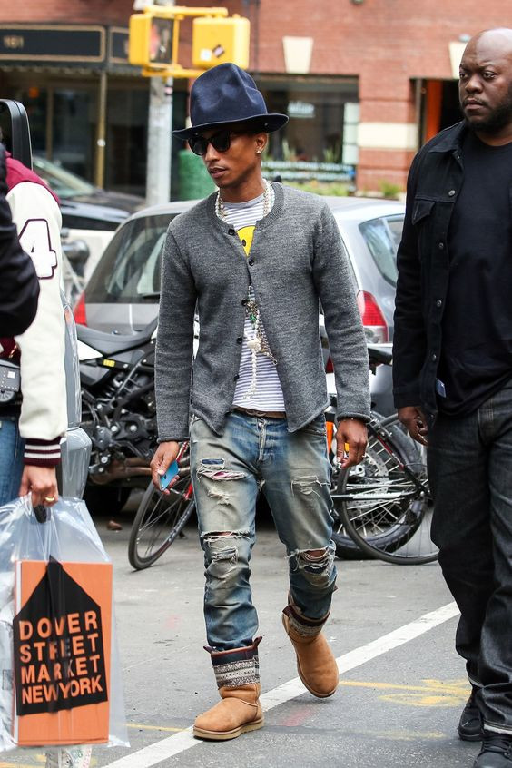 Grey Cardigan, Uggs Ideas With Black Leather Trouser, Stylish Crocs Men: 
