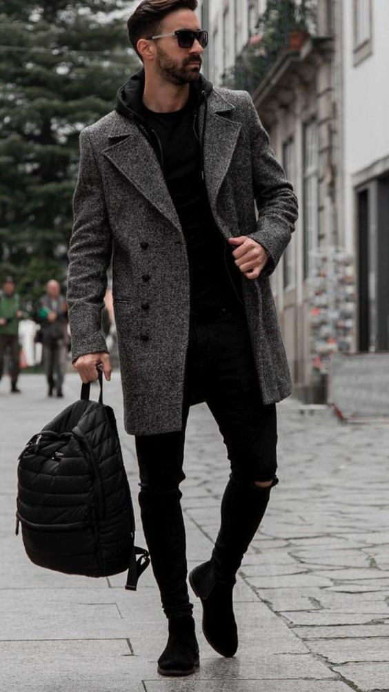 Grey Winter Coat, Stylish Outfits Ideas With Black Jeans, Boots Outfit Men: 