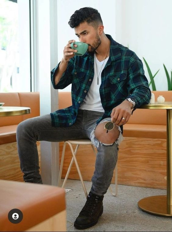 Casual Jacket, Flannel Shirt Outfit Trends With Dark Blue And Navy Jeans, Sitting: 