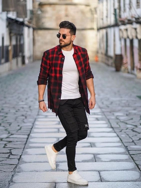 Suit Jackets And Tuxedo, Flannel Shirt Fashion Trends With Black Casual Trouser, Model Look For Men: 