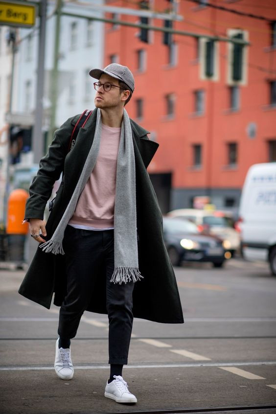 Grey Suit Jackets And Tuxedo, Scarf Clothing Ideas With Black Casual Trouser, Men's Streetwear Winter: 